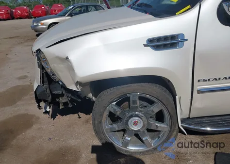 2013 Cadillac Escalade Luxury из США, поврежденный, VIN 1GYS4BEF1DR159580